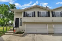 Sleeps 11 - Family Friendly - Washer+Dryer - PlayStation Pro - Games - Fast Wifi Hotels in Millcreek