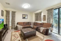 Sunset Villa - stunning 4BR home great for groups