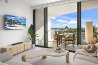 Ocean View and Luxurious Amenities - Exquisite Beachfront Retreat