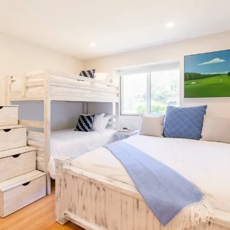 Ocean Edge Cape Cod 2 Bed 2 Bath, Golf & Free Resort Access - Brewster, MA