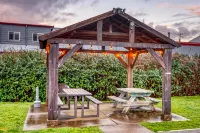 Spacious Living Area and Kitchenette Amenities - Charming Retreat Hotels in Tillamook
