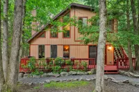 Charming Retreat with Lake Access and Spacious Yard - Delightful Haven