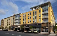 Aloft Birmingham Soho Square Hotel a Homewood