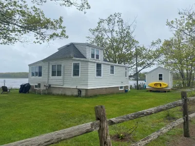 Quintessential Maine Beach Cottage