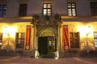 Boromeum Residence Các khách sạn gần Museum of East Bohemia