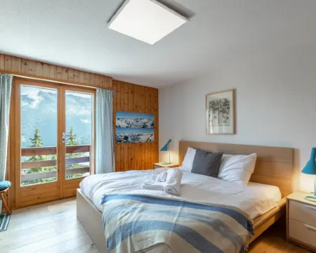App. les Lupins 17 Hotels in Riddes