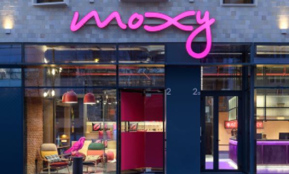 Moxy Lisbon City