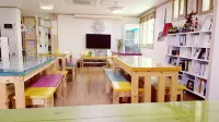 Gangneung Ing Guesthouse - Hostel - Hostales