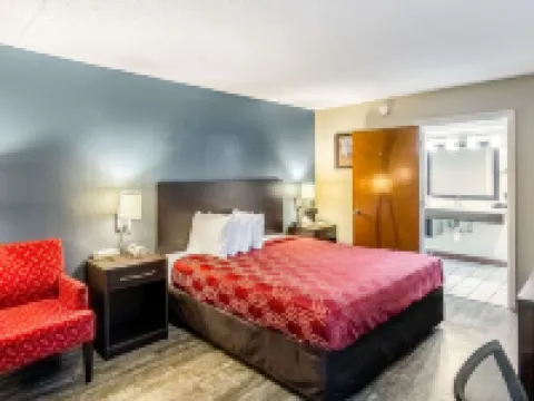 Econo Lodge Hotels in Crestview