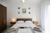 Uncle Albert's Hotels near Central Square in Trogir