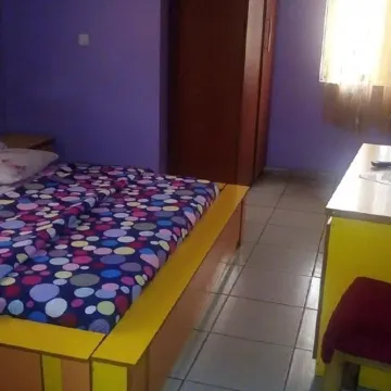 Eagle Valley Royal Hotel