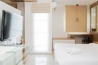 Minimalist and Cozy Studio Apartment at Tuscany Residences Hotels in Serpong