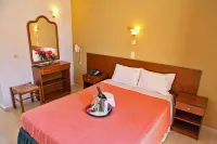 Pasiphae Hotel Hotels near COOLNET