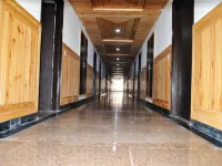 Hotel Natraj International Hotels in Patnitop
