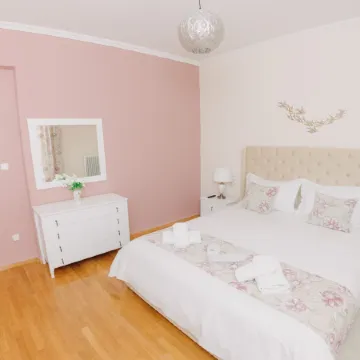 Best House, Psila Alonia Square Luxury, Patra