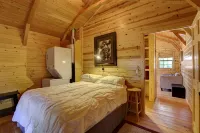Rustic Ridge Cabins, Charming Retreat (3 Options