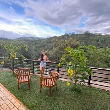 Aqua Dunhinda Villa & Nature Retreat Hotel