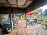 Bartlett Bluebonnet steps From Lake Sam Rayburn