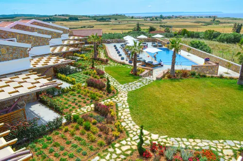 Akrolithos Luxury Suites & Spa