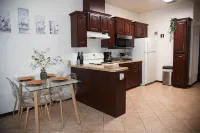 3Bd 2BT Town Suite Minutes Away Medical Center