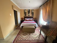 Madlula's Guesthouse Hotels in Indlovu DC