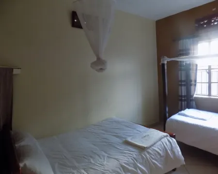 Hotel Park House Ξενοδοχεία στην πόλη Igara