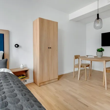 Studio1A Hotel Apartments Отели рядом с достопримечательностью «Футбольный стадион «Паркен»»