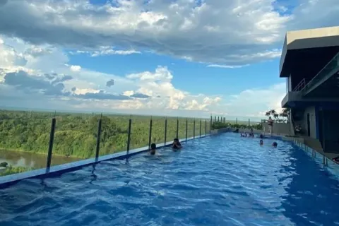 더 주리 바투라자