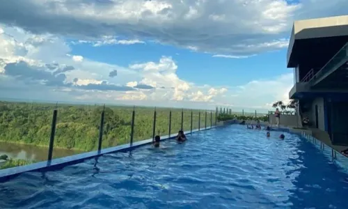 더 주리 바투라자