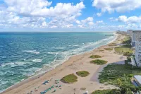 RA Suites by DesignedVR Hotels in Pompano Beach