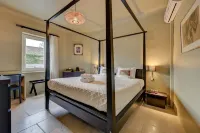 Hôtel le Paradou Bamboothai Hotels in Bonnieux