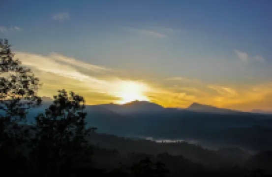 Hatale Mini World's End Bungalow Hotels in Meemure