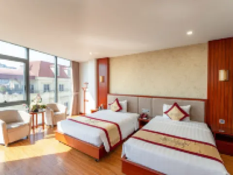 Tu Son Luxury Hotel Hotels in Tu Son