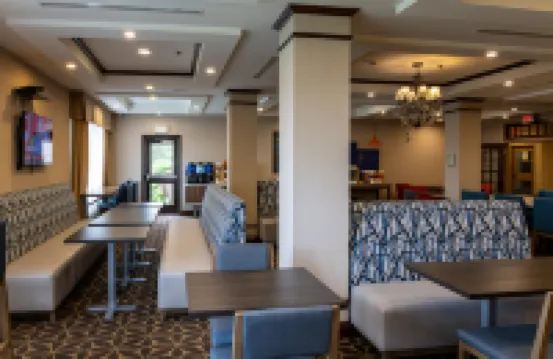 Holiday Inn Express & Suites BROCKVILLE by IHG