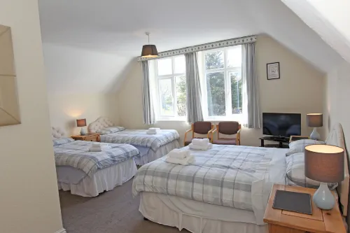 West Point Hotel Bed and Breakfast - 2-Star