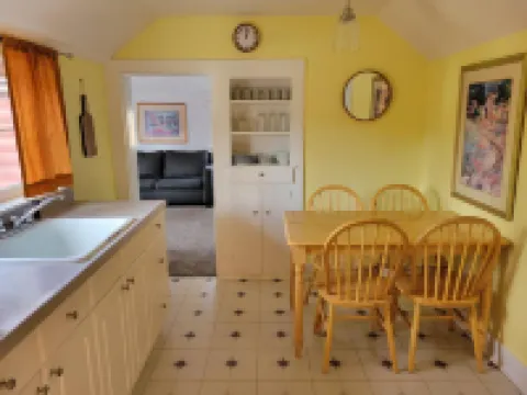 Stone Mountain Lodge