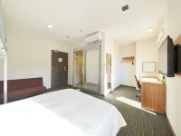 Super Hotel Mihara Ekimae فنادق في ميهارا