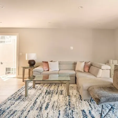 Lux Apartment on Hill Close to SF
