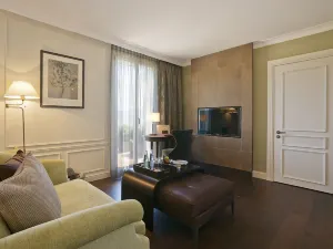 호텔 빌라 호네그