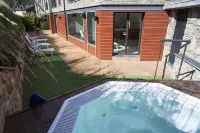 Obaga Blanca & Spa Hotel di Meritxell