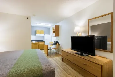 Studio 6 Statesboro, GA Hotels in Statesboro