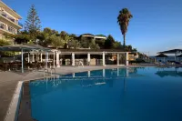 Hotel Golden Sun - Pools