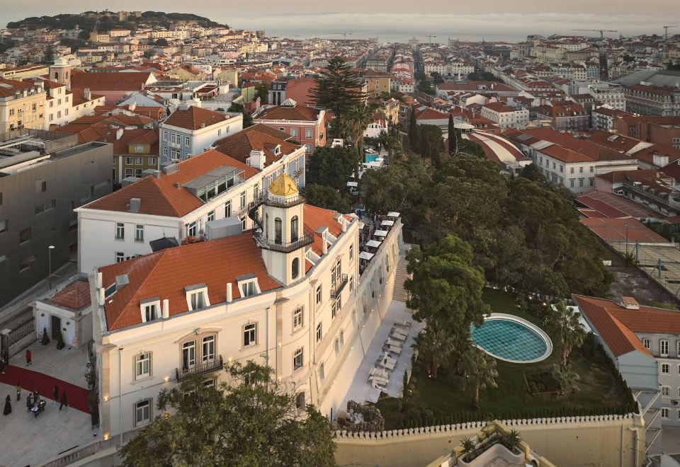 hotel overview picture