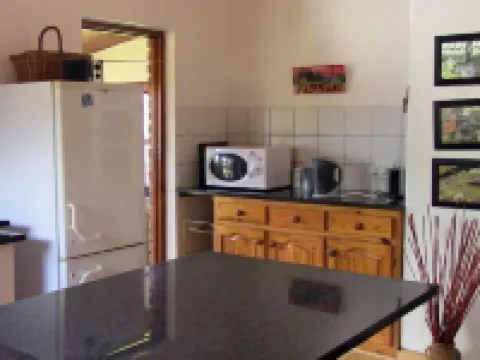 Forest Nest Cottage, Tsitsikamma Hotels in Stormsrivier