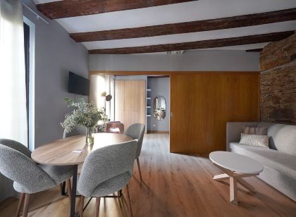 Numa Barcelona Lustre