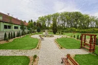 Villa la Pierre Hôtels à : Œwidnica
