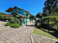 瑪塔小屋旅館酒店 鄰近Serra Park - Centro de feiras e eventos的酒店