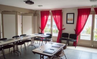 Campanile Villeneuve Sur Lot - Pujols