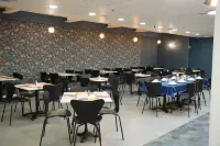 Spirit of Herzl Hotel - breakfast