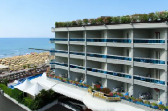 Hotel Cavalieri Palace